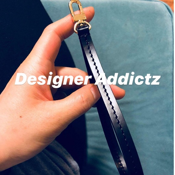 RESTOCKED Vachetta Leather Wrist Strap - Picture 5 of 6